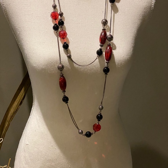 Set of Layering Necklaces - Picture 9 of 9